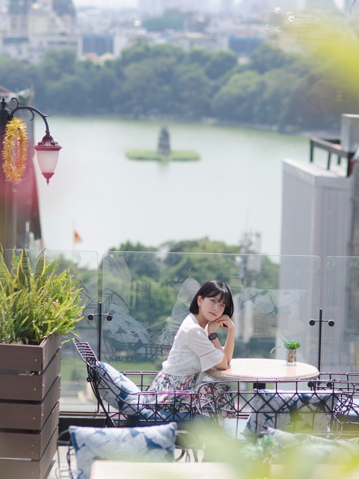 Ghé quán cafe xem pháo hoa Countdown tại Hà Nội này ngay thôi nào