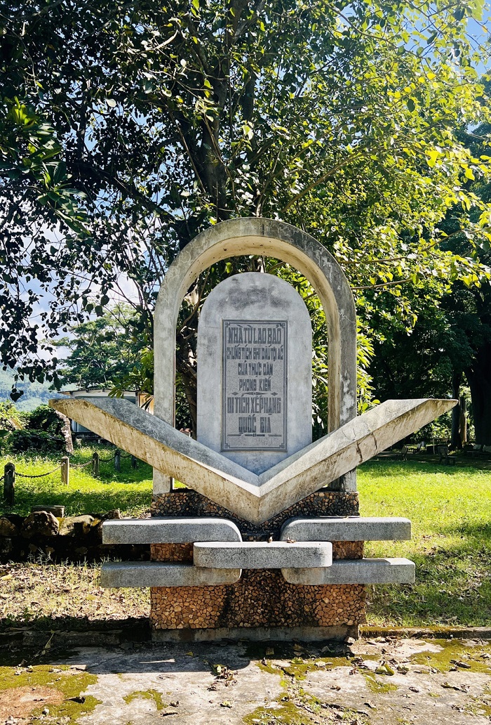 Tới Rừng phong Khe Sanh Quảng Trị đừng quên Di tích Nhà tù Lao Bảo