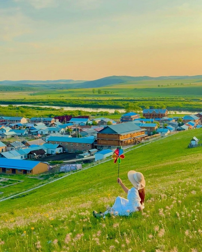 Hulunbuir là một trong những thảo nguyên đẹp nhất Trung Quốc với cảnh đẹp xiêu lòng
